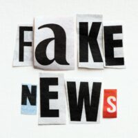 Wojna dezinformacyjna – jak walczyÄ‡ z fake newsami?